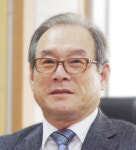 [인터뷰] 컨택센터 인식개선 절실 최수기 한국컨택센터산업협회장