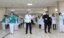 전남대병원 배려 교통문화 캠페인… 4개 병원 300명 참여