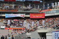 성과제 반대 금융노조 총파업 단행…지점은 정상운영