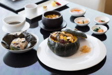 부산롯데호텔 무궁화, 보양 특선 시리즈 첫 선