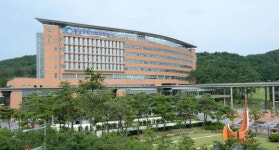 동남권원자력의학원, 수십억 임상연구 둘러 싼 해고 논란
