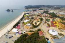 5월 가족의 달, 태안반도에서 만나는 꽃과 바다의 매력