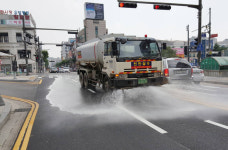천안시 동남구, 시가지 도로에 물 뿌리며 폭염대비