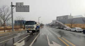 예산군, 고농도 미세먼지 저감조치 도심도로 살수차 운영