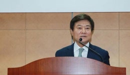 교촌에프앤비 회장으로 소진세 전 롯데그룹 사장 발탁