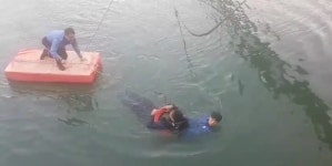 보령해경, 남당항 선착장에서 바다로 떨어진 40대 남성 긴급구조