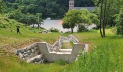 [브리핑 충북] 이시종 지사, 보은 생활치료센터 방문…청해부대 장병 및 합동지원단에 격려품 전달