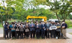 [브리핑 서부발전] 천리포수목원에 수목관리용 차량 지원 전달식 개최