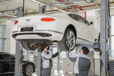 벤틀리 서울, 장안평으로 서비스센터 확장 이전