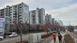 [손품발품] 부산 재건축 3대장 수영현대, 사업 재도약 예고