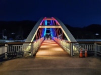 진주야경 환상…새벼리·보행교 경관조명 호평