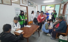 부산 의료봉사단, 초속 20미터 강풍 헤치고 비진도 왕진