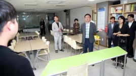 편삼범 충남도의원, 교육센터·미술관 등 당진 폐교 우수사례 활용시설 방문