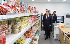 함안군, 악양둑방 노을마켓 개장