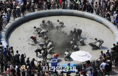 올여름, 진흙 속에서 자유를! 2025 보령머드축제가 다시 뜨겁게 시작된다
