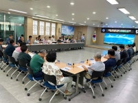 [남해군 소식] 파라다랑스 가을 정취 물씬…코스모스 만개해 장관