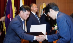 탄소중립 미래로 가는 길...서부발전 2025 대한민국 탄소중립·녹색경영대상 대통령 표창 수상