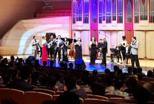 한여름 밤 오페라로 중소기업 근로자 감성충전