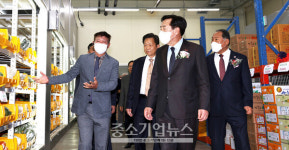 수원중소유통공동도매 제2물류센터 증축 개소