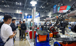 고정밀 공구 6만여종·용접로봇 한눈에