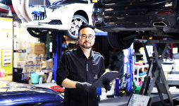 [톡톡 인터뷰] 노란우산은 가업 이은 정비소 사업의 든든한 안전망이었죠