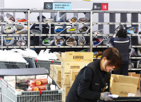 대형마트 온라인 새벽배송 허용 추진하는 유통산업발전법 개정 논의 본격화