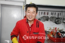 제천시 선행왕 서해게장 배부영 대표