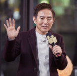 배우 손병호, 손병호 게임...유재석이 탄생시킨 게임