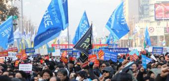 '문재인케어' 뭐길래...4년 만에 거리로 나선 의사들