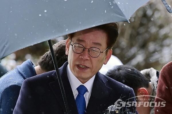 이재명 후보, 대법원 유죄 환송 결정에 국민들의 주목 집중