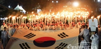 천안 