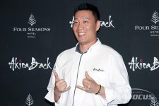[포토] 셰프 아키라 백, 셰프의 여유 넘치는 미소