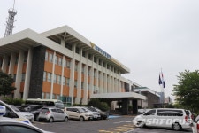 제주지방경찰청, 불법취업알선 혐의로 중국인 피의자 구속