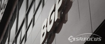360단계 매출순위 뛴 BGF리테일…우후죽순확장에 CU편의점주 시름