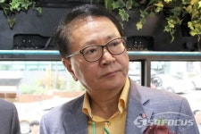 [포토] 정승인 세븐일레븐 대표, 새롭게 오픈한 푸드드림 매장 방문