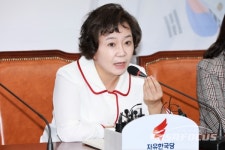 [포토] 발언하는 정미경 최고위원