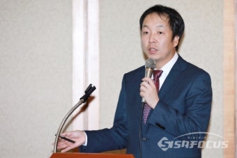 [포토] 코스닥 시장 입성 포부 밝히는 김도형 노터스 대표