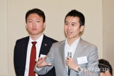 [포토] 질문에 답변하는 손창욱 미투온 대표
