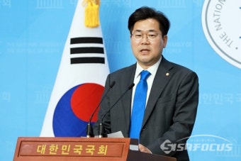 [포토] 민주당 박찬대 원내대변인, 여·야 전 국가적 차원 비상대책 협력 촉구