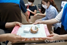 [포토] GS25, 70년전 그날을 기억합니다 6 ·25 70주년 주먹밥 등 기념품 선착순 증정