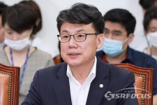 진성준 부동산정책, 시장 상황 따라 적절히 구사돼 실패 아냐