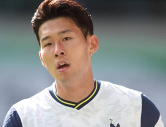 손흥민, 프리시즌 첫 친선경기서 멀티골… 짧은 휴식도 문제없다
