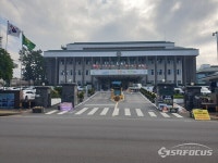 제주, 사회적 거리두기 현행 유지키로...3월 14일까지