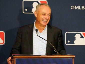 맨프레드 MLB 커미셔너, 2022시즌 내셔널리그 지명타자 제도 도입 발표