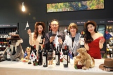 [포토] 세븐일레븐, 7월엔 호주 쉬라즈 와인에 흠뻑 빠져보자!