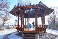 [포토] 임진각평화곤돌라 타고 임진강 건너 북쪽 민통선지역으로