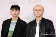 [포토] 권트윈스, 쌍둥이 형제 댄서의 기분 좋은 하트