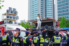 [포토]  신자유연대 귀족노조 해체하라!