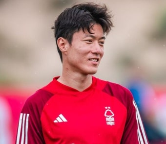 황의조, 노팅엄 포레스트 EPL 출전 없이 노리치 시티로 1년 임대 이적