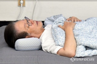 [기획] 보름 넘게 '단식 고수'하는 이재명, 득실과 파장은?